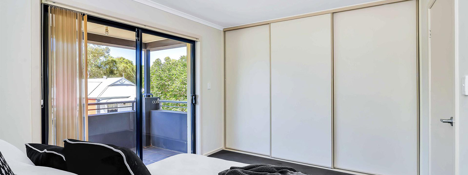 Chalamani Interiors Chalamani Interiors